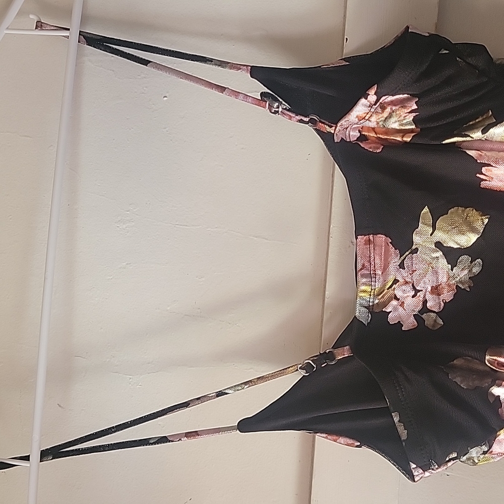Dress - Picture 4 of 5